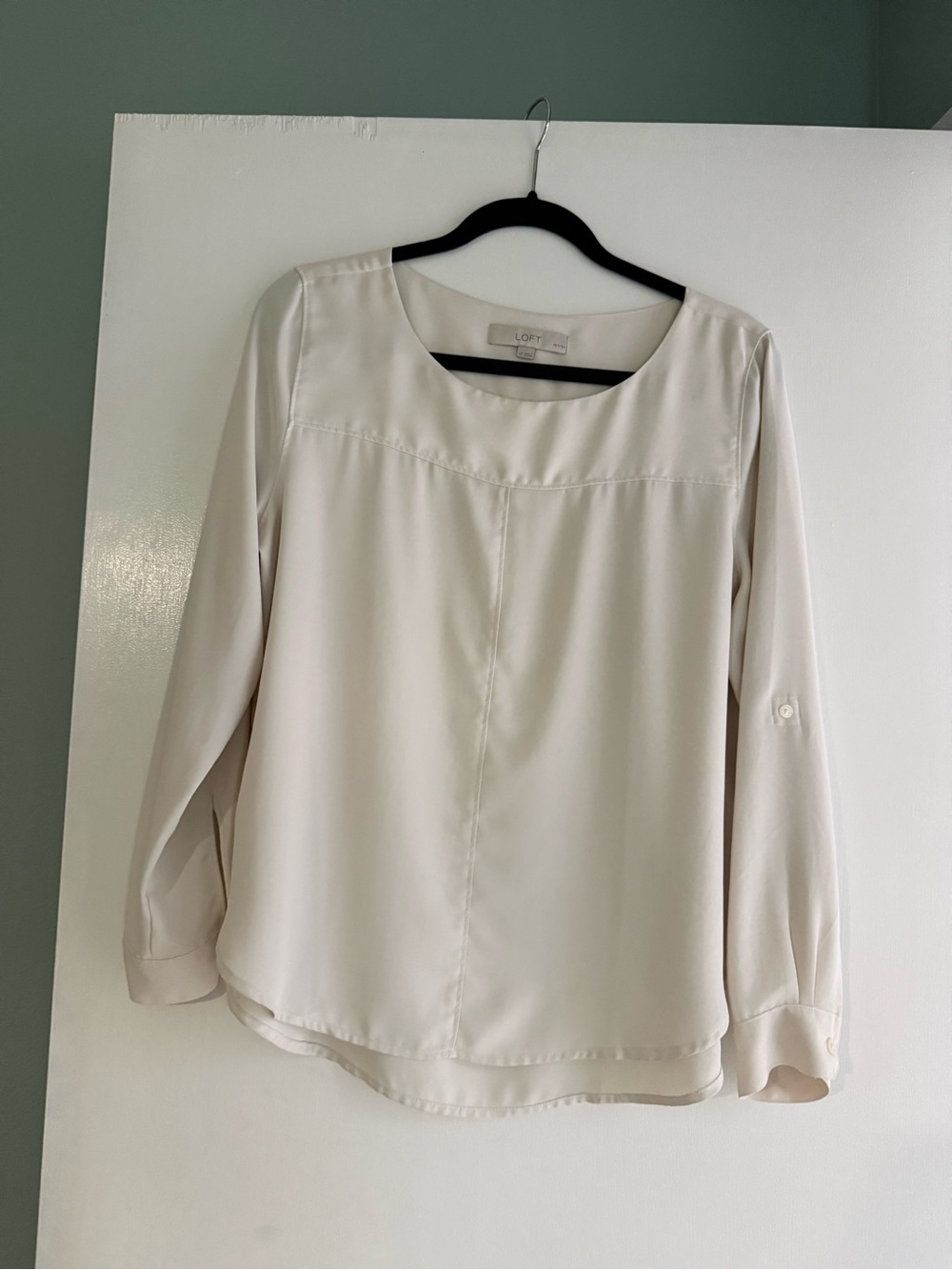 LOFT Cream Long-Sleeve Round-Neck Blouse